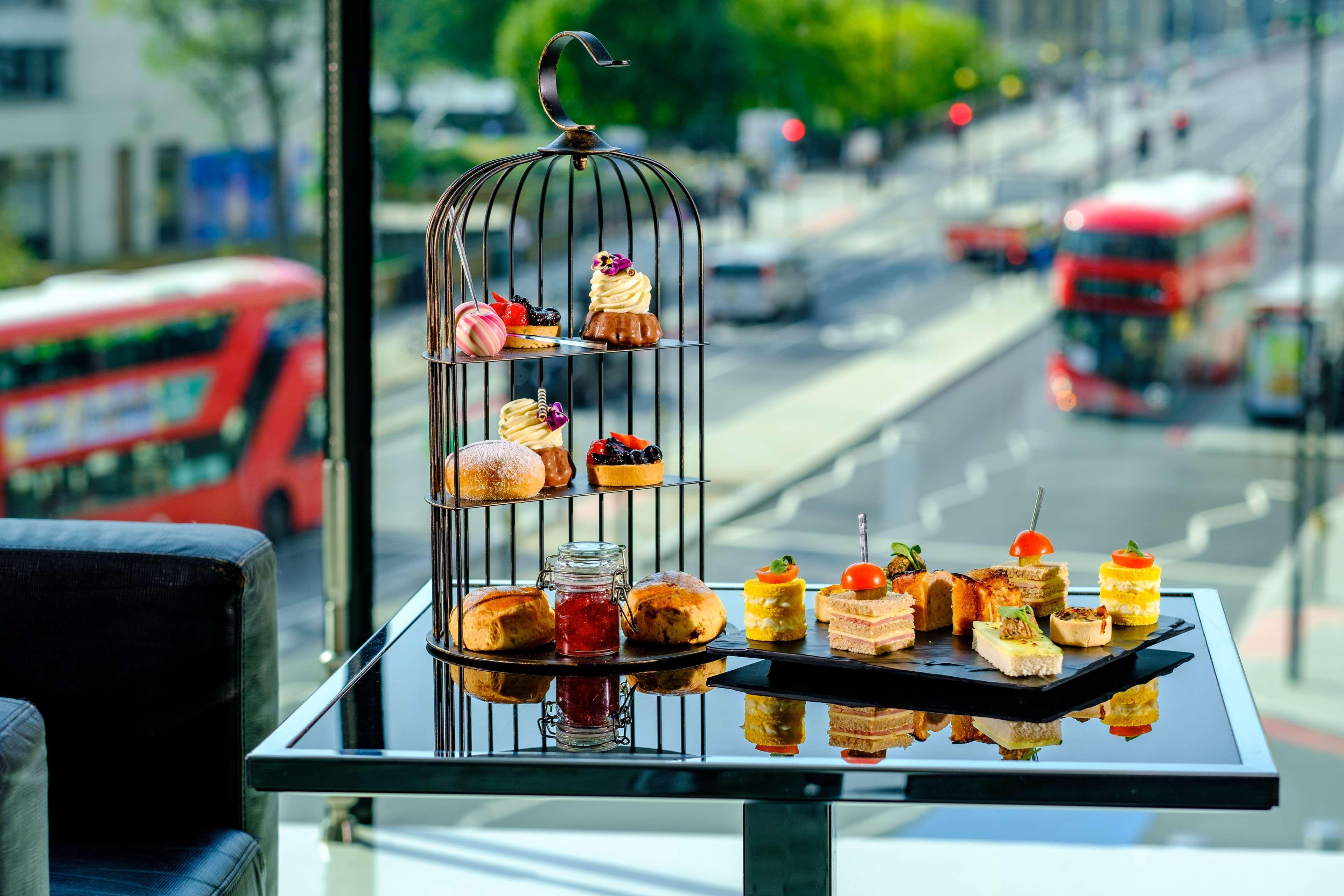 Park Plaza London Westminster Bridge Hotel Exterior photo Afternoon tea at the Mandarin Oriental, London