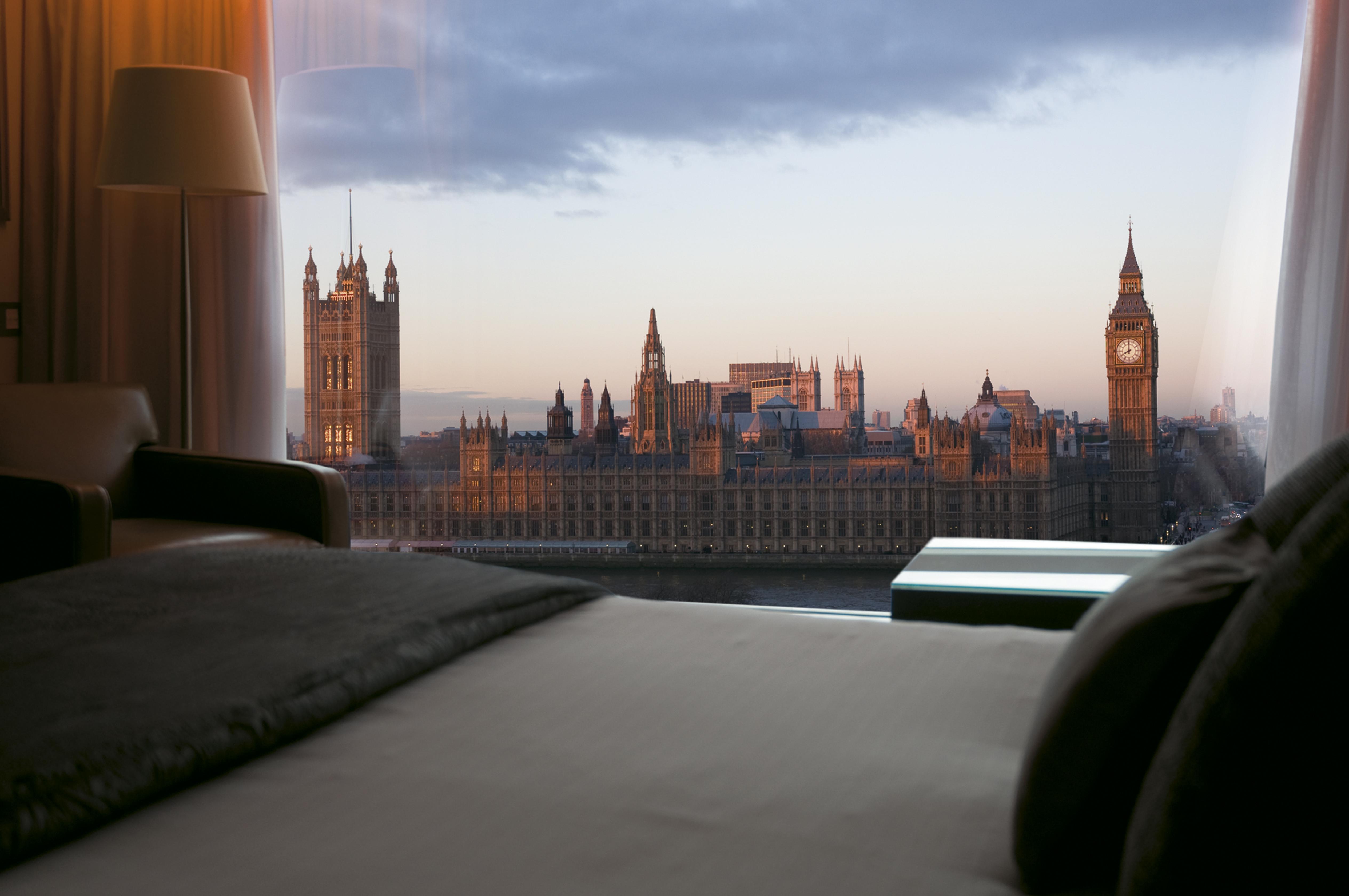 Park Plaza London Westminster Bridge Hotel Exterior photo The view from the room