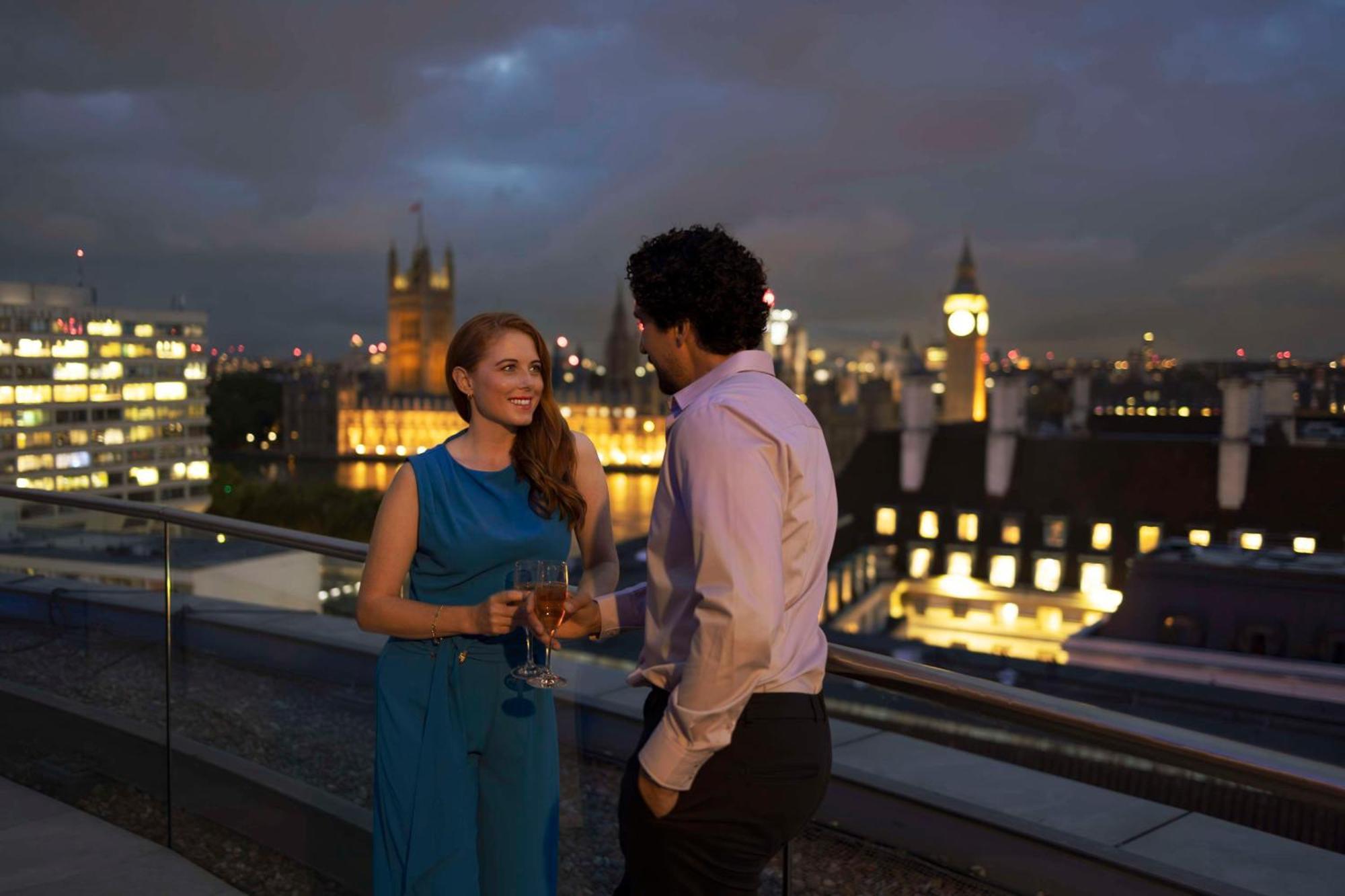 Park Plaza London Westminster Bridge Hotel Exterior photo "We are having a great time in London"